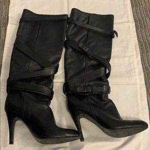 Rosegold black leather Strappy 4” heel boots